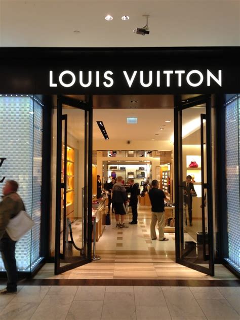 louis vuitton holland|louis vuitton netherlands website.